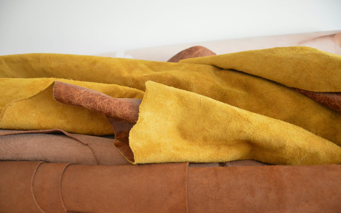 Material detail: vegetable-tanned leather