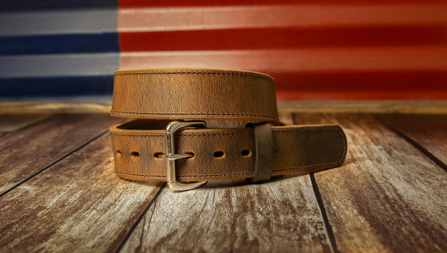 Accessories manufacturing context: a plain leather belt